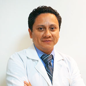 Dr. Carlos Mayc Solorzano Ramos